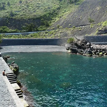 بيت للعطل La Bouganvilla