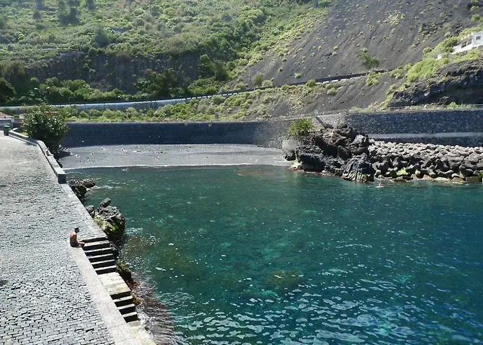 度假居 La Bouganvilla